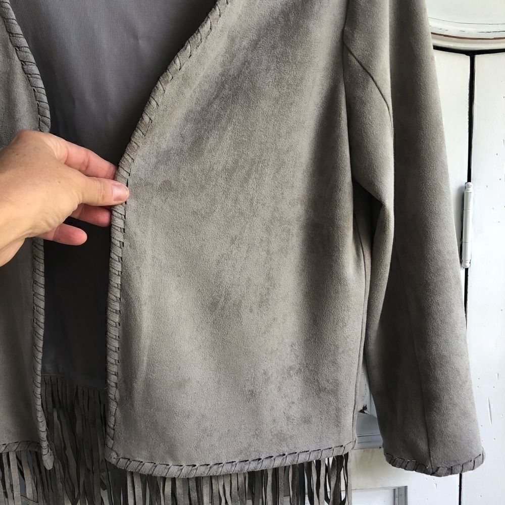 TAHARI FAUX SUEDE FRINGE JACKET - Picture 7 of 7